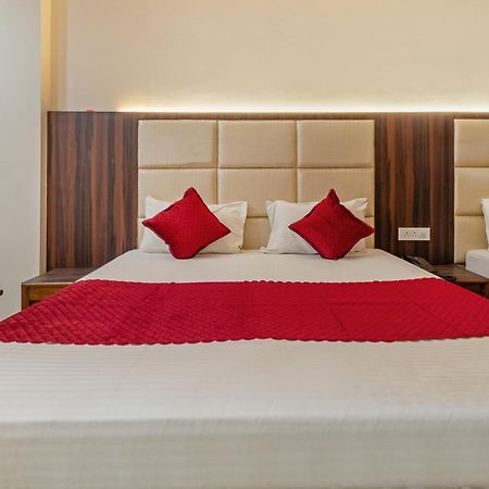 Hotel South Indian Delhi  Exterior photo