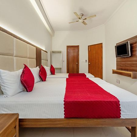 Hotel South Indian Delhi  Exterior photo