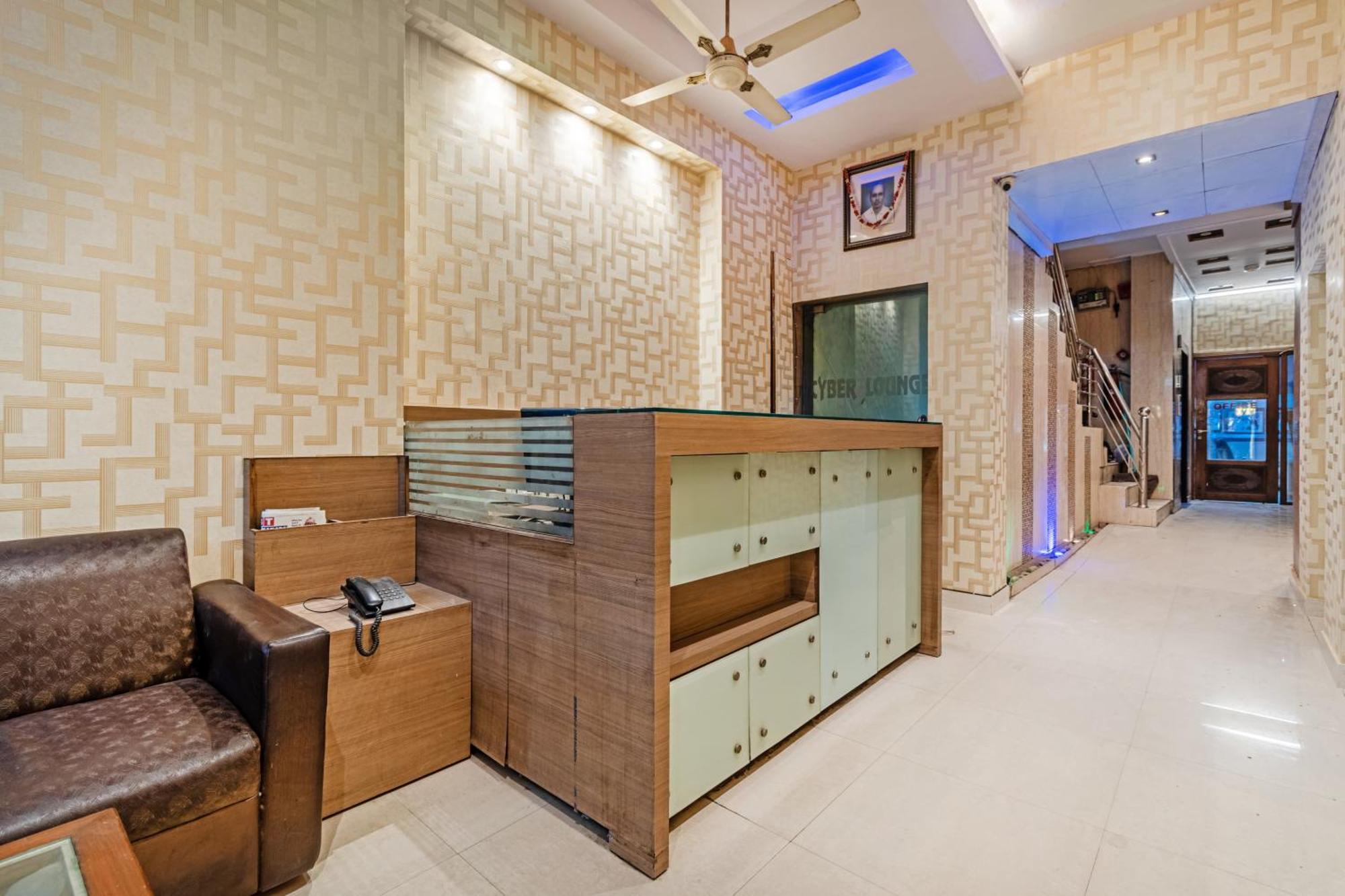 Hotel South Indian Delhi  Exterior photo