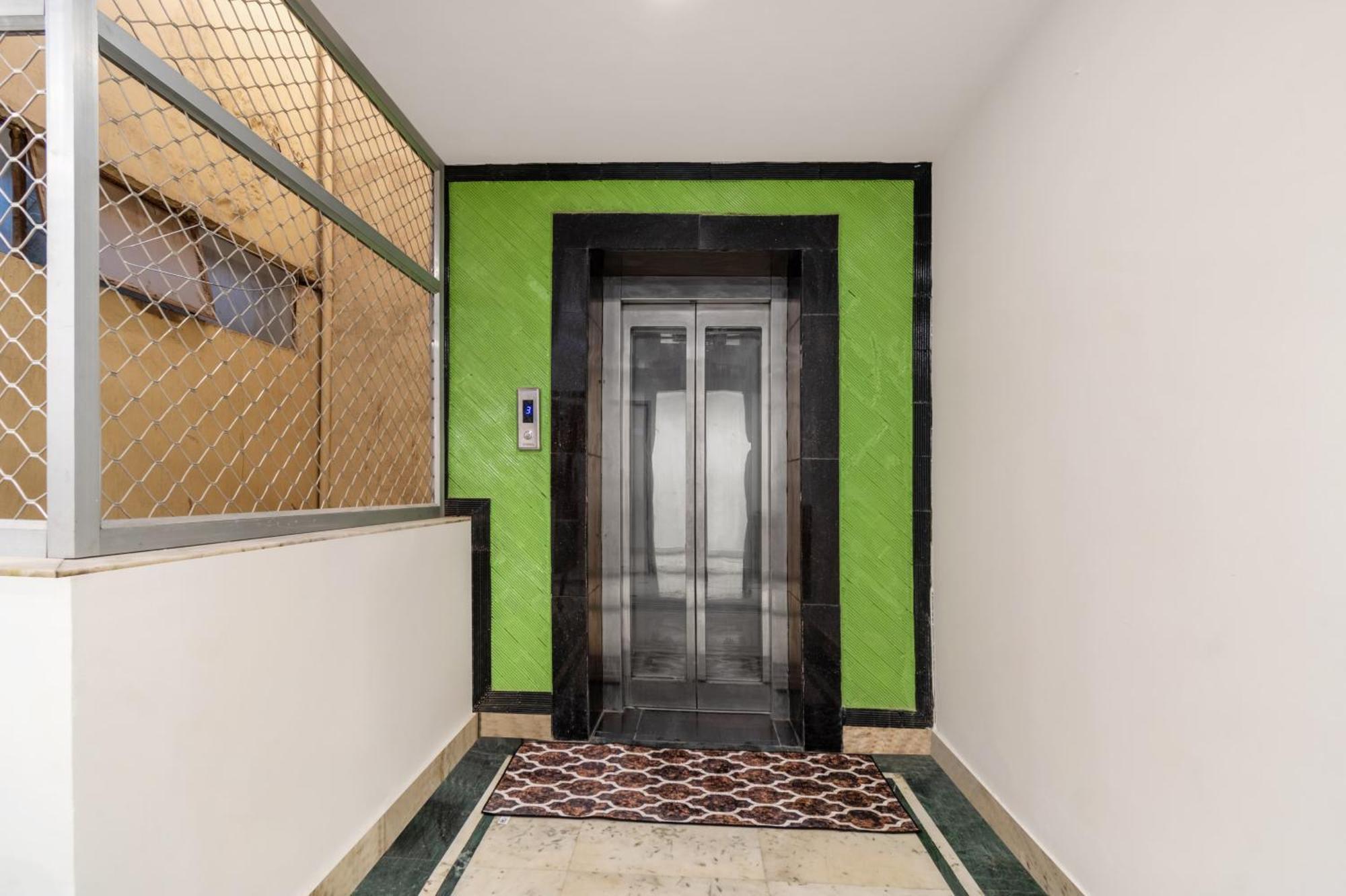 Hotel South Indian Delhi  Exterior photo